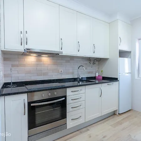 Recently Renovated Apartments With Pool And Wi-Fi Armacao de Pera Exterior photo