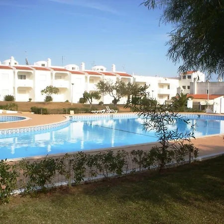 Recently Renovated Apartments With Pool And Wi-Fi Armacao de Pera Exterior photo