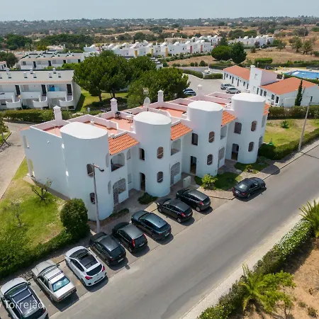 Recently Renovated Apartments With Pool And Wi-Fi Armacao de Pera Exterior photo