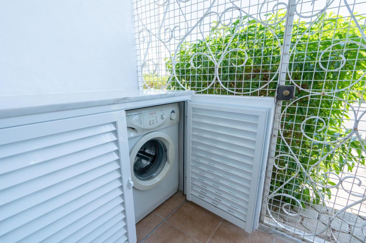 Recently Renovated With Pool And Wi-fi *