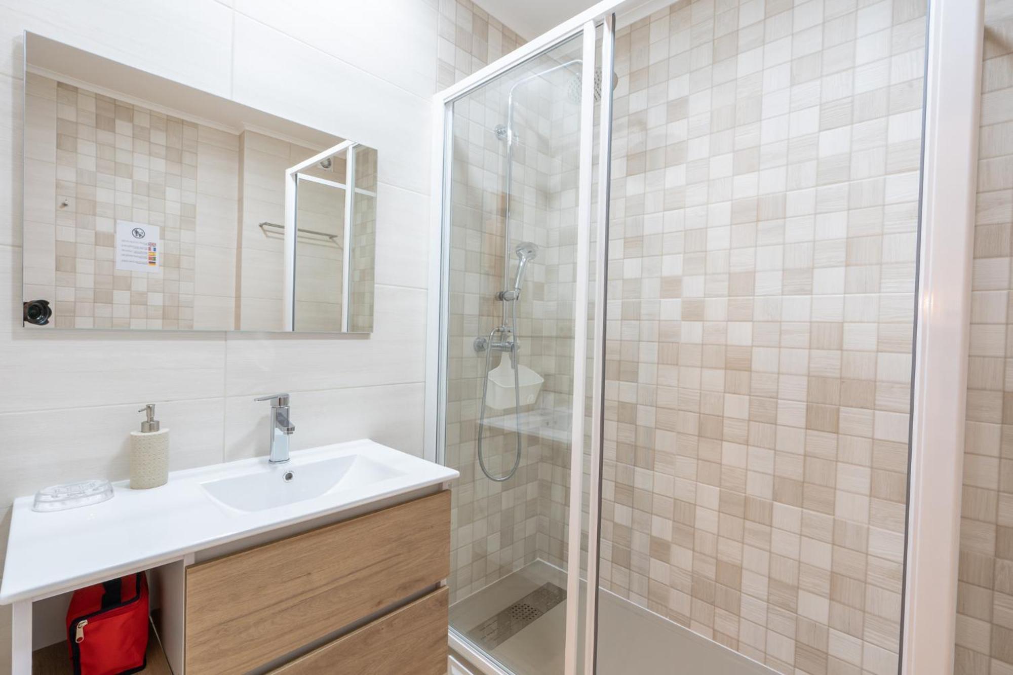 Recently Renovated With Pool And Wi-fi Armacao de Pera