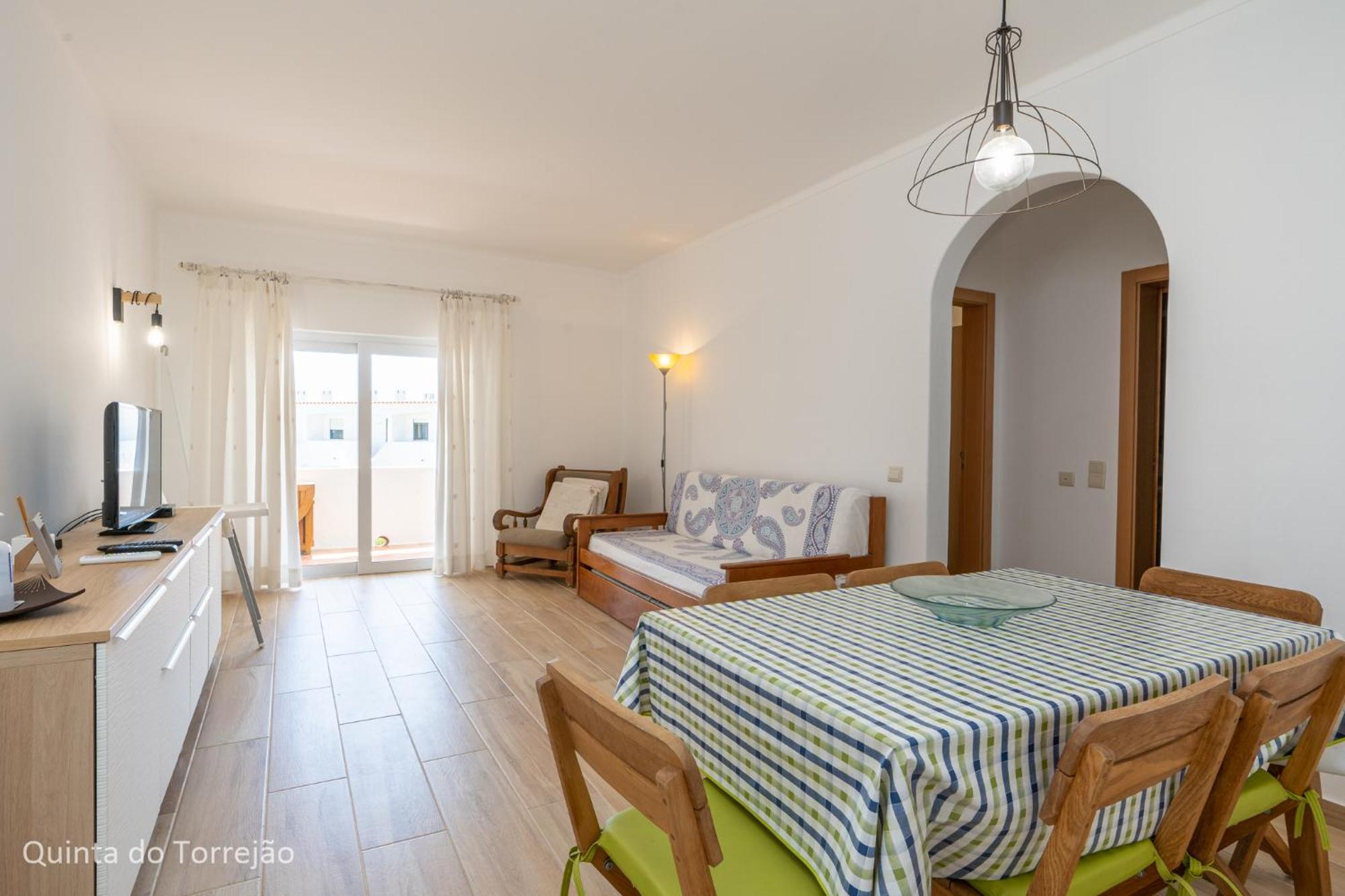 Recently Renovated With Pool And Wi-fi Apartment Armacao de Pera
